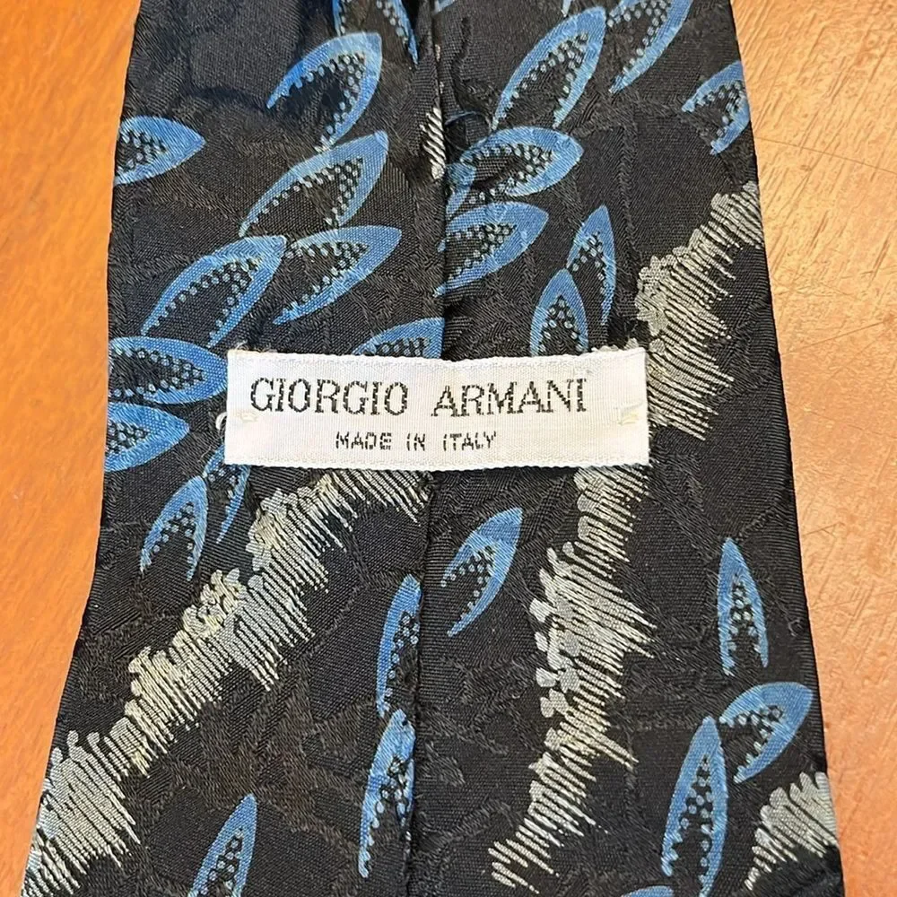 Giorgio Armani silk blue black tie